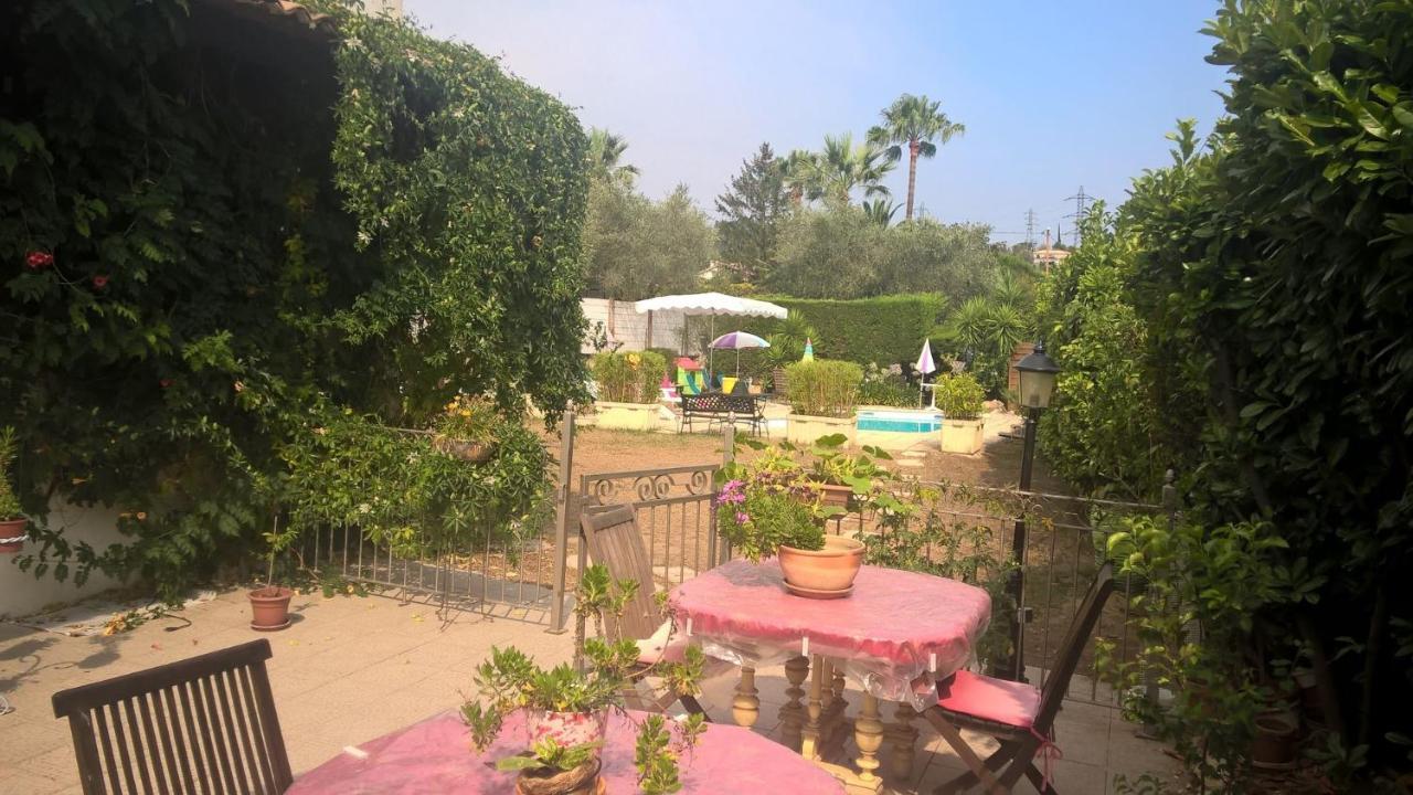 Bed and Breakfast Parfums d'Azur Le Cannet Exterior foto