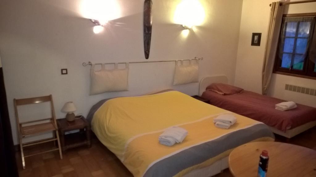 Bed and Breakfast Parfums d'Azur Le Cannet Zimmer foto
